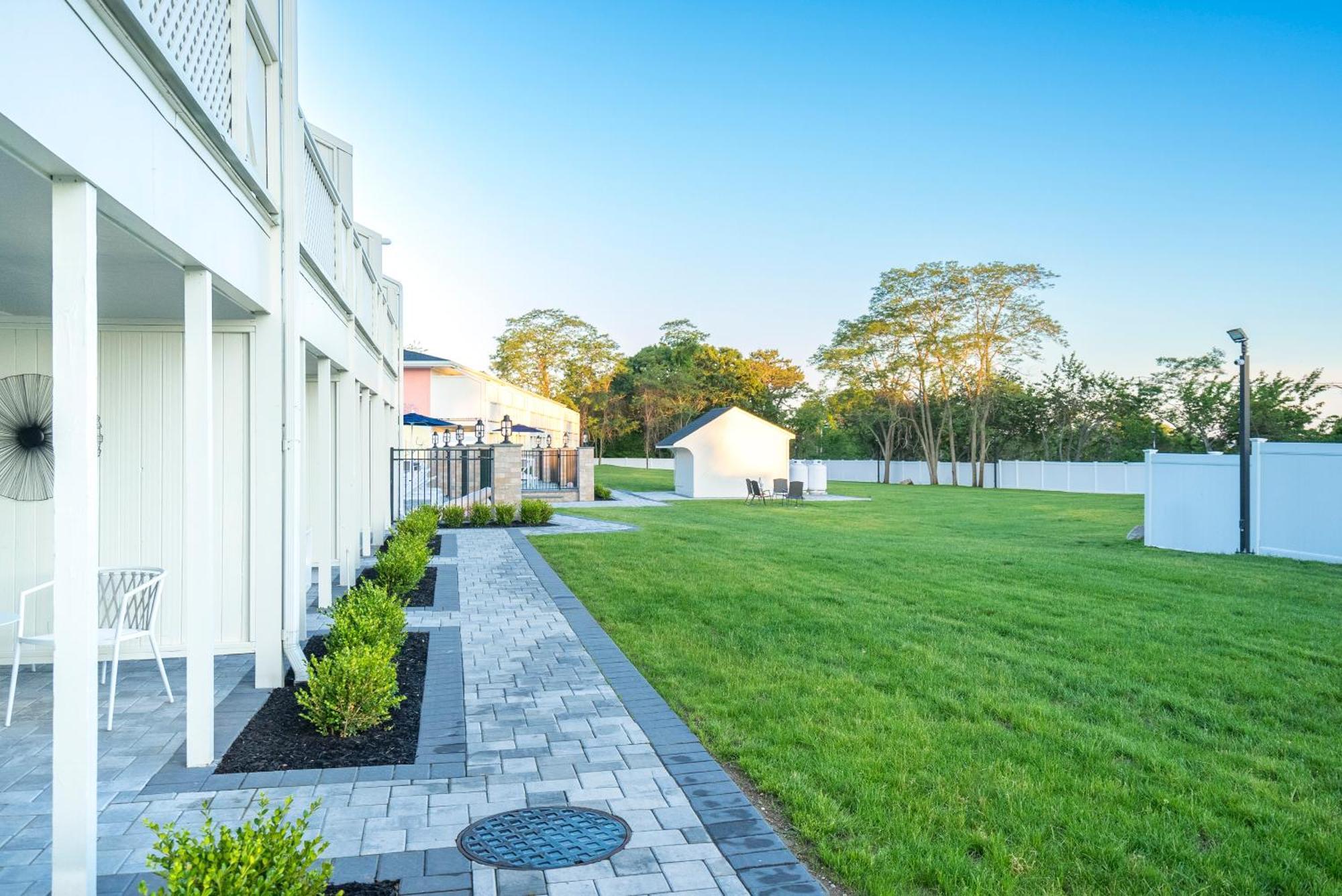 The Bentley Hotel